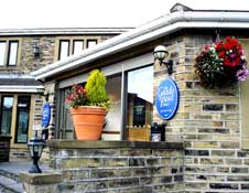 Best Western Guide Post Hotel,  Bradford